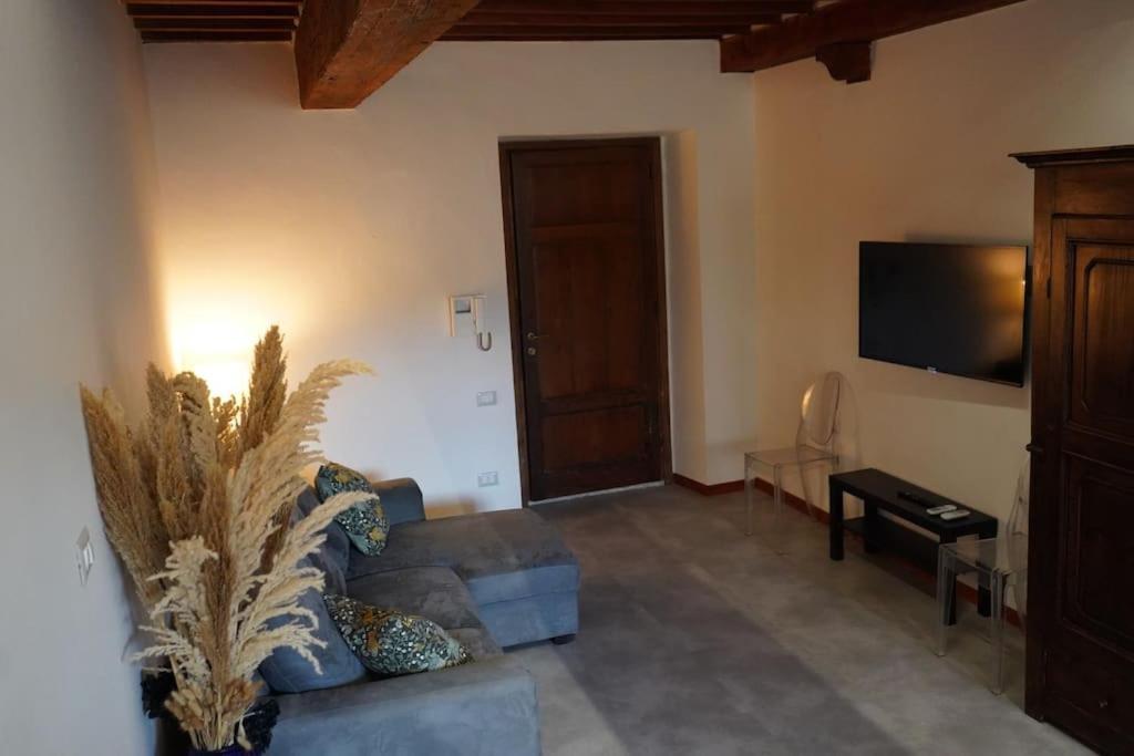 Apartmán Loft Moderno Ubicato Nel Centro Storico Di Lucca Exteriér fotografie