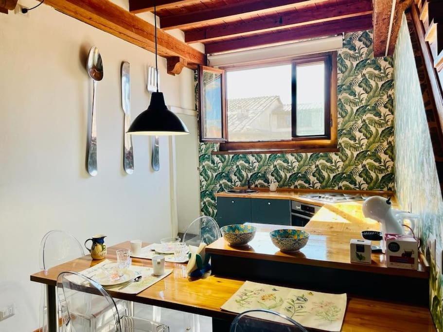 Apartmán Loft Moderno Ubicato Nel Centro Storico Di Lucca Exteriér fotografie